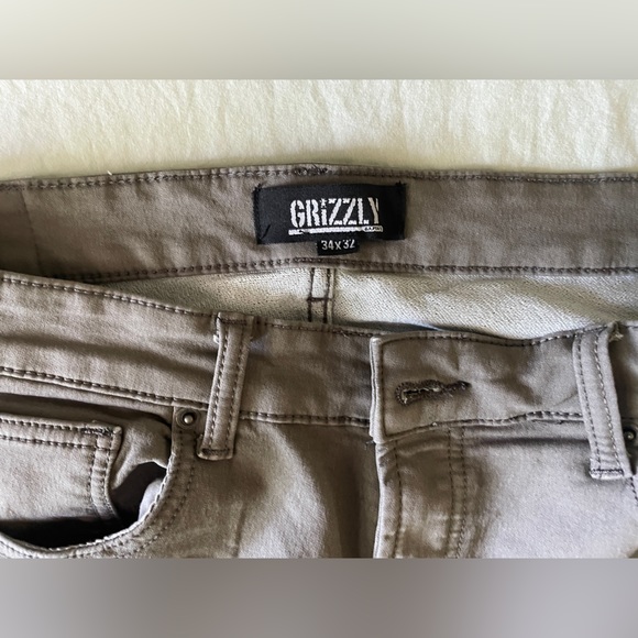 Grizzly Men’s Pants - Picture 2 of 6